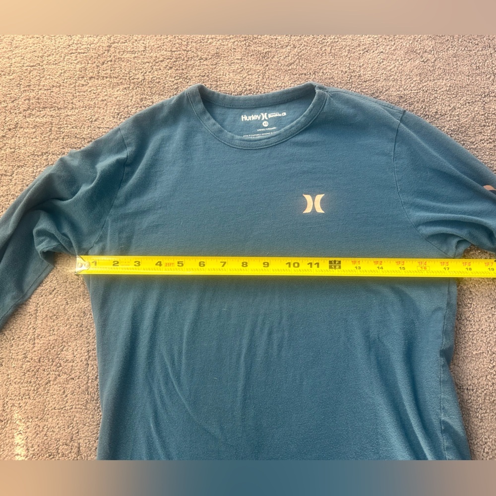 Hurley Blue Long Sleeve Graphic Shirt | Pink Logo Detail | Buckle Exclusive | XS - Picture 4 of 7